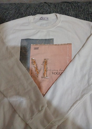 l Beden Kadın Beyaz Payetli Sweatshirt