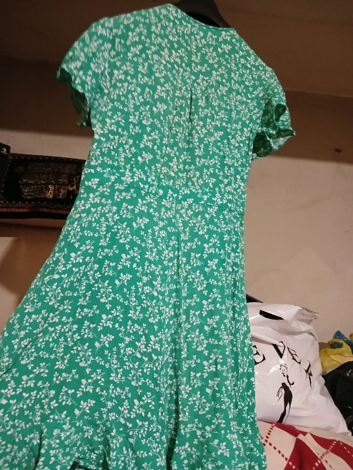 koton  34 beden  viskos renkli bayan   plaj  elbisesi - Görsel 4