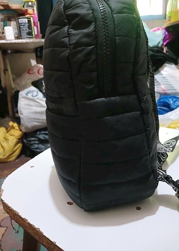 Siyah Fermuarlı Kadın Sırt Çantası - Görsel 6