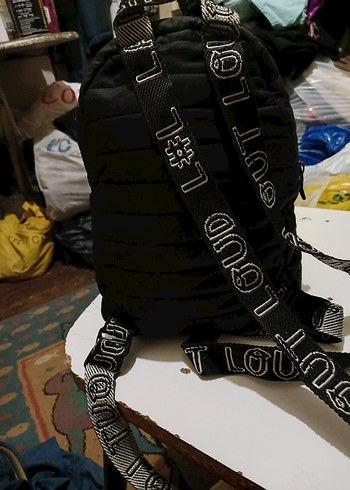 Siyah Fermuarlı Kadın Sırt Çantası - Görsel 5