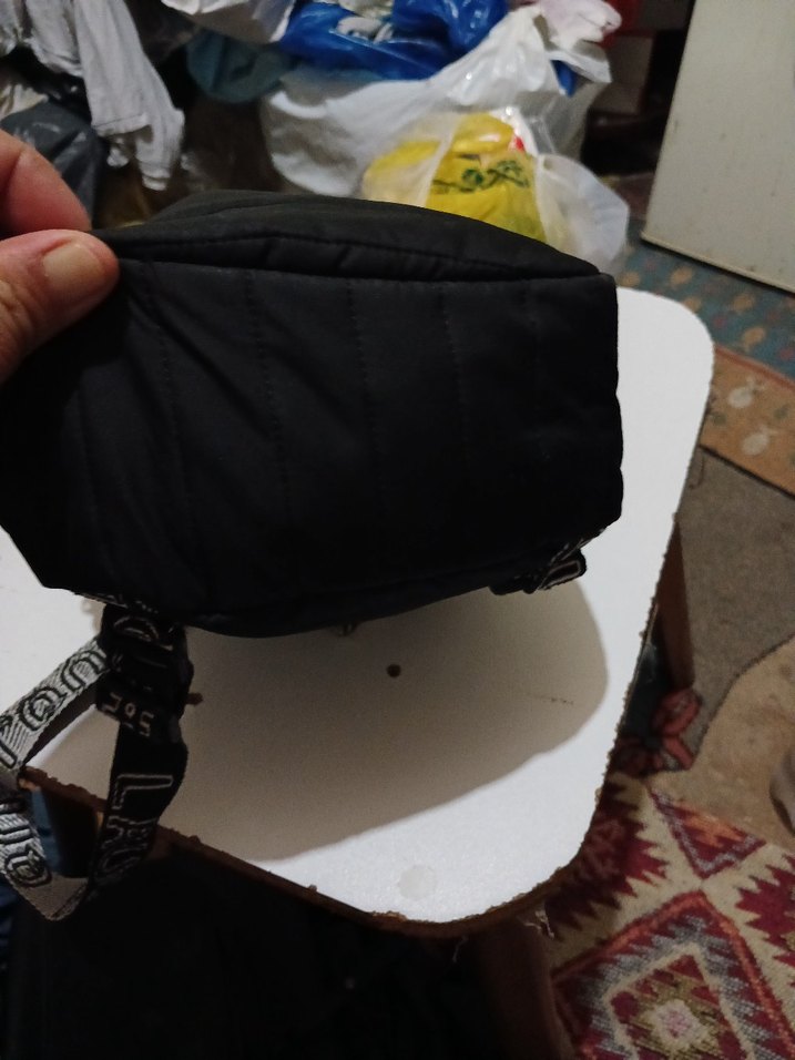 Siyah Fermuarlı Kadın Sırt Çantası - Görsel 4