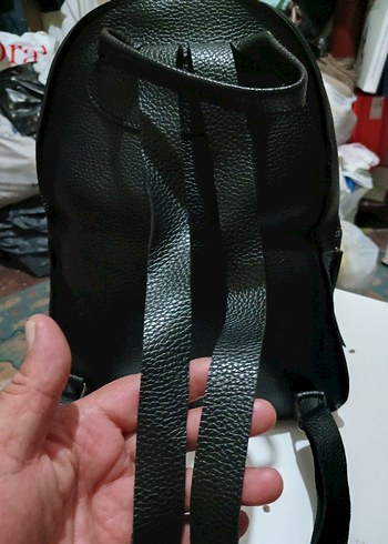 Kadın Siyah Deri Fermuarlı Sırt Çantası - Görsel 5