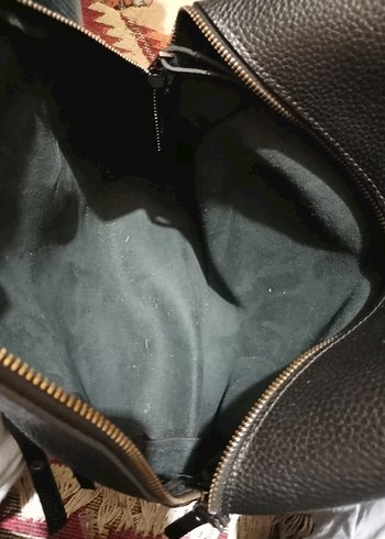 Kadın Siyah Deri Fermuarlı Sırt Çantası - Görsel 10