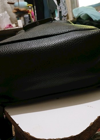 Kadın Siyah Deri Fermuarlı Sırt Çantası - Görsel 8