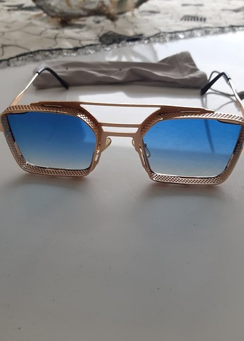 Butik Güneş Gözlüğü