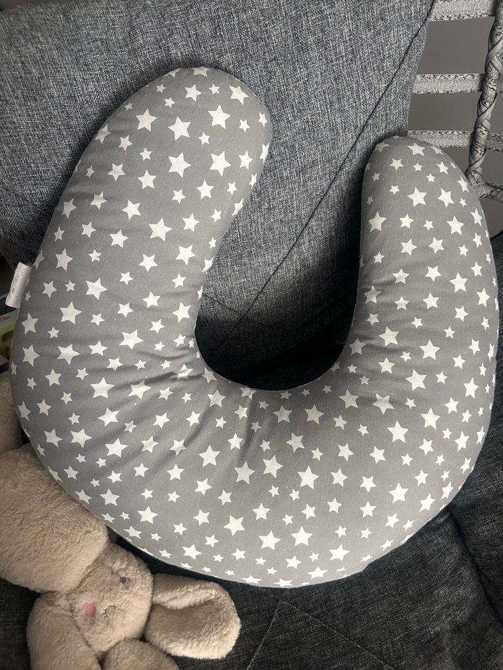 Gri Yıldız Desenli Emzirme ve Hamile Yastığı - Görsel 2