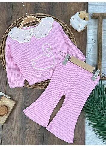 Fistolu güpürlü bebe yaka kız bebek takım