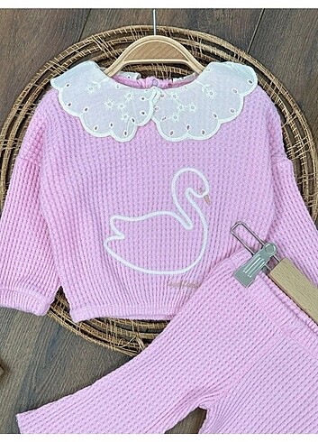 1,5 Yaş Beden Fistolu güpürlü bebe yaka kız bebek takım