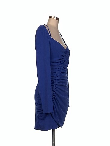 Zara Zara Kısa Elbise %70 İndirimli.