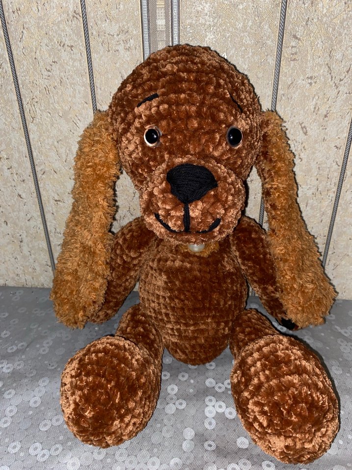 Kahverengi Örgü Peluş Köpek Oyuncak - Görsel 2