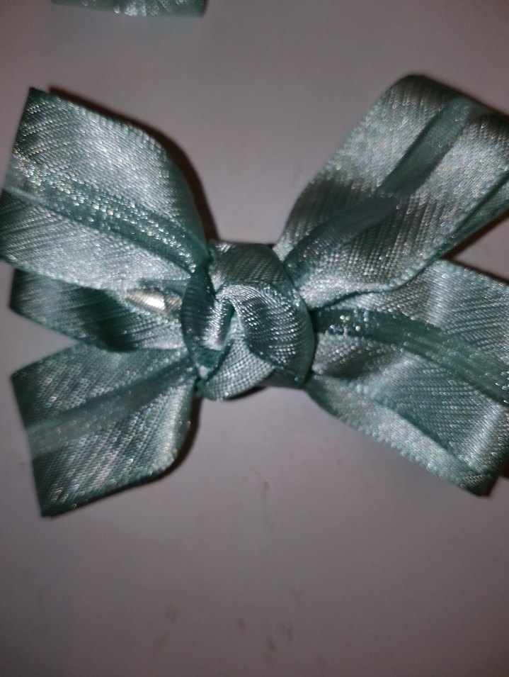 Bohem Tarzında Gri Fiyonk Saç Tokaları - Görsel 4