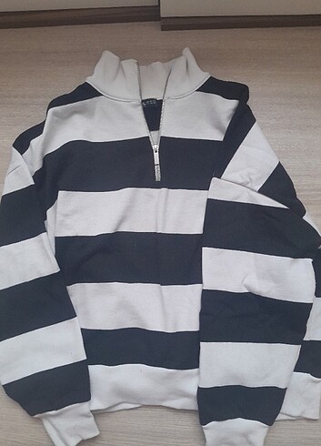 xs Beden Defacto sweatshirt