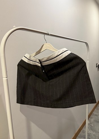 Gri Çizgili Pilili Mini Şort etek