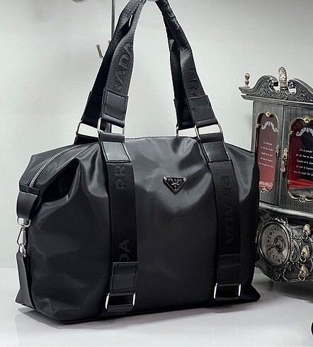 Prada muadil çanta