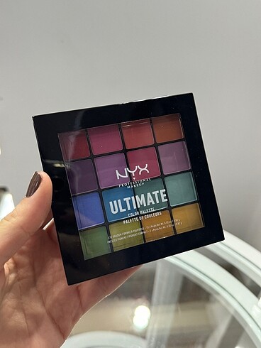 NYX NYX far paleti ultimate color palette