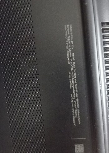 Beden Renk Kırmızı klavyeli HP dizüstü bilgisayar