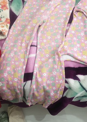 Kız Çocuk Pembe Çiçekli Takımı - Görsel 2