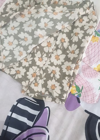 Çiçek Desenli Fırfırlı Beyaz kız çocuk Takımı - Görsel 4