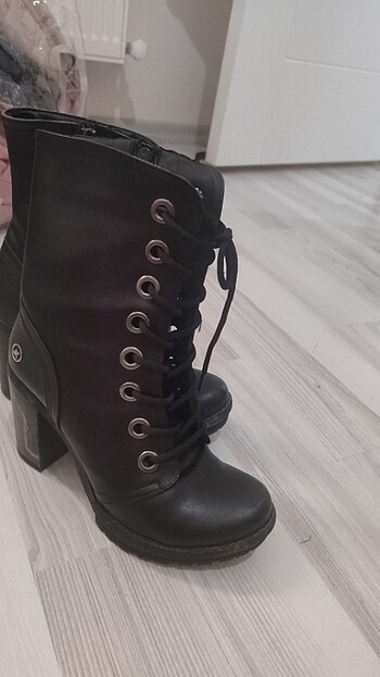Topuklu kadın bot, fermuarlı - Görsel 5