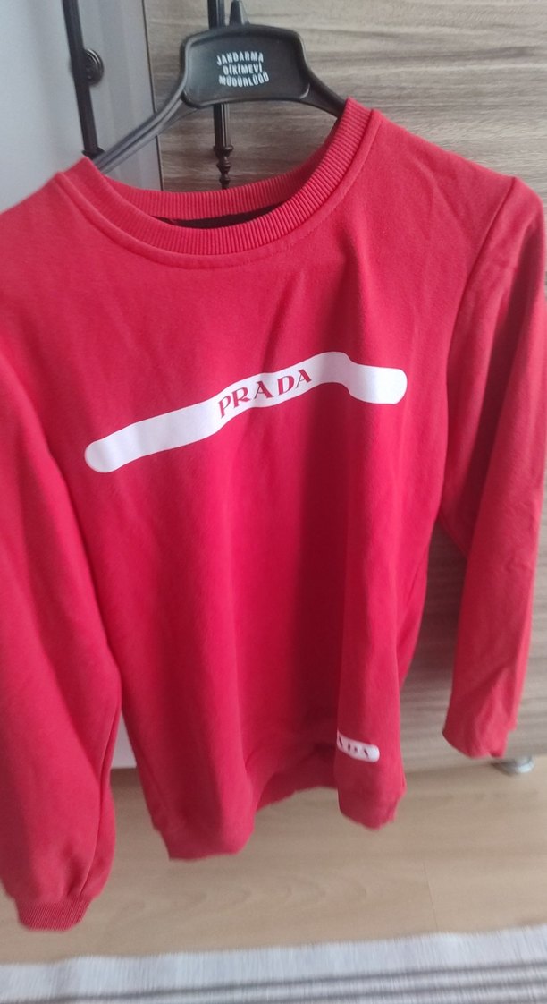 Kırmızı Prada Sweatshirt, Uzun Kollu, Salaş Kesim - Görsel 2