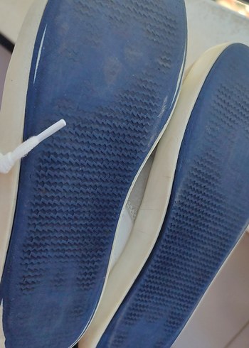 Gri Detaylı Beyaz Spor Ayakkabı - Görsel 5