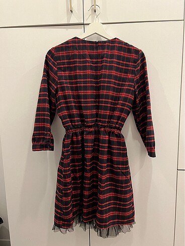 Tül detaylı elbise - Görsel 8