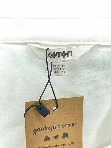 40 Beden çeşitli Renk Koton Gömlek %70 İndirimli.