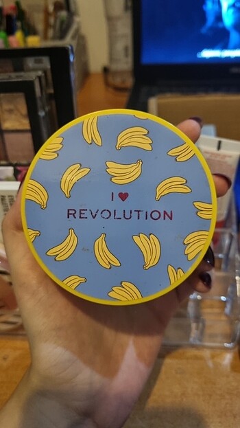 I heart revolution 