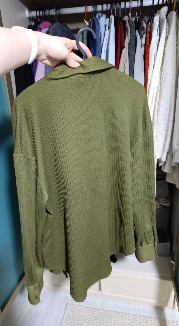 Düğmeli, Uzun Kollu, Salaş Kesim Keten Gömlek - Görsel 3