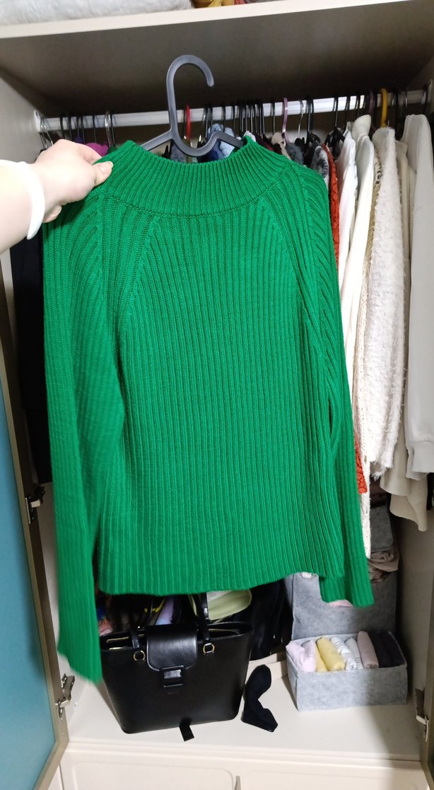 Yeşil Boğazlı Örgü Kadın Kazak - Görsel 3