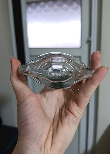 Giorgio Armani Acqua di Gioia Kadın Parfümü - Görsel 3