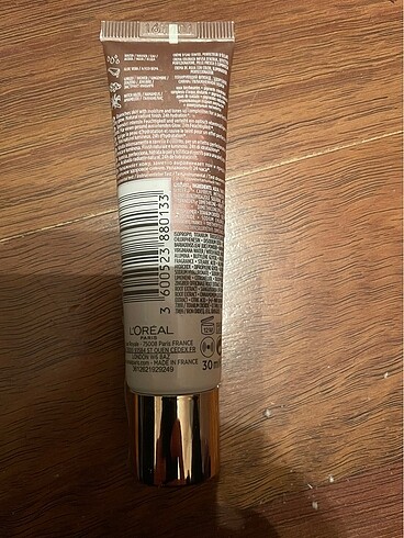 Loreal Paris Loreal skin paradise fair 02