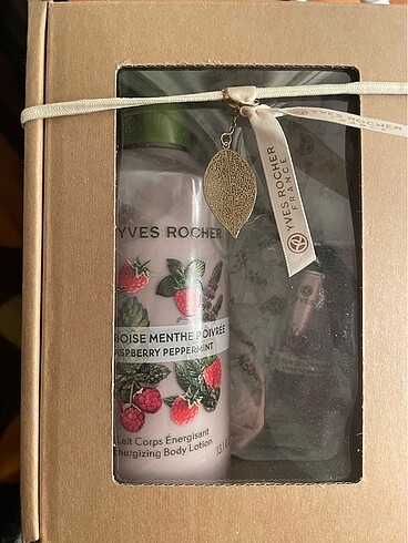 Yves rocher set