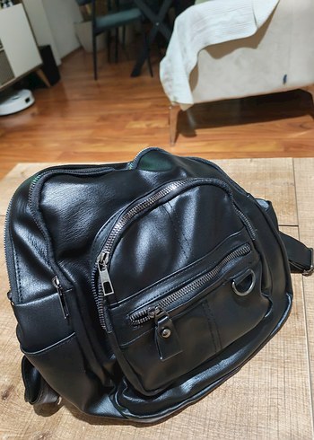 Siyah Deri Biker Sırt Çantası - Görsel 2