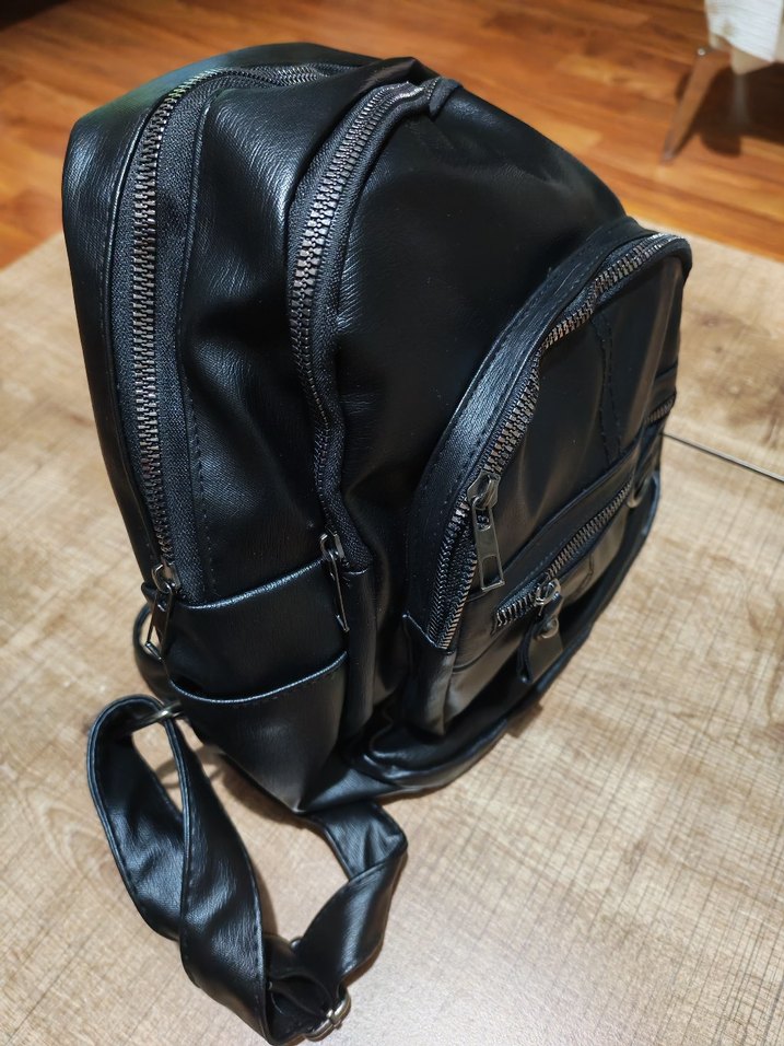 Siyah Deri Biker Sırt Çantası - Görsel 4