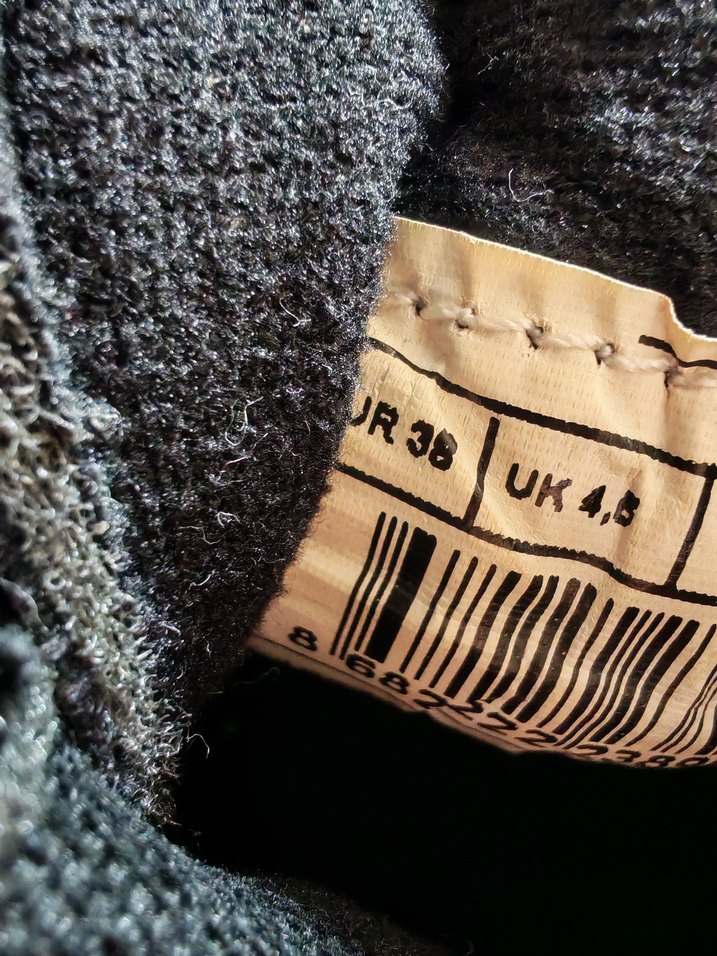 Siyah Kürklü Kadın Dolgu Topuk Bot - Görsel 5