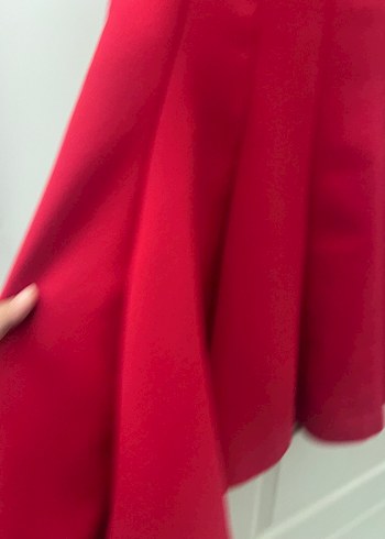 Kısa Kollu Kırmızı Midi Elbise - Görsel 2