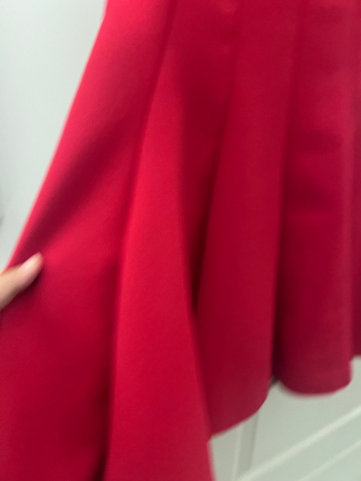 Kısa Kollu Kırmızı Midi Elbise - Görsel 2