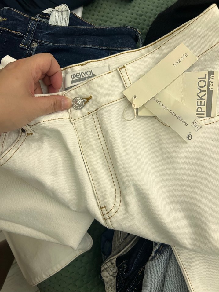 Beyaz Bol Kesim Midi Kadın Kot Pantolon - Görsel 2