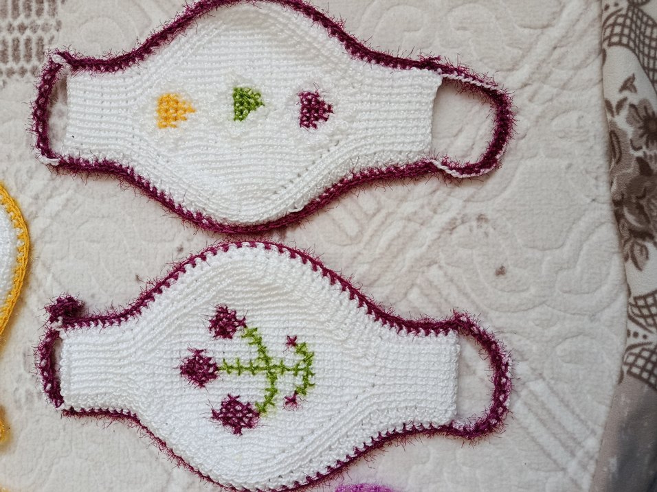 Beyaz Nakışlı el işi Banyo Süngeri - Görsel 5