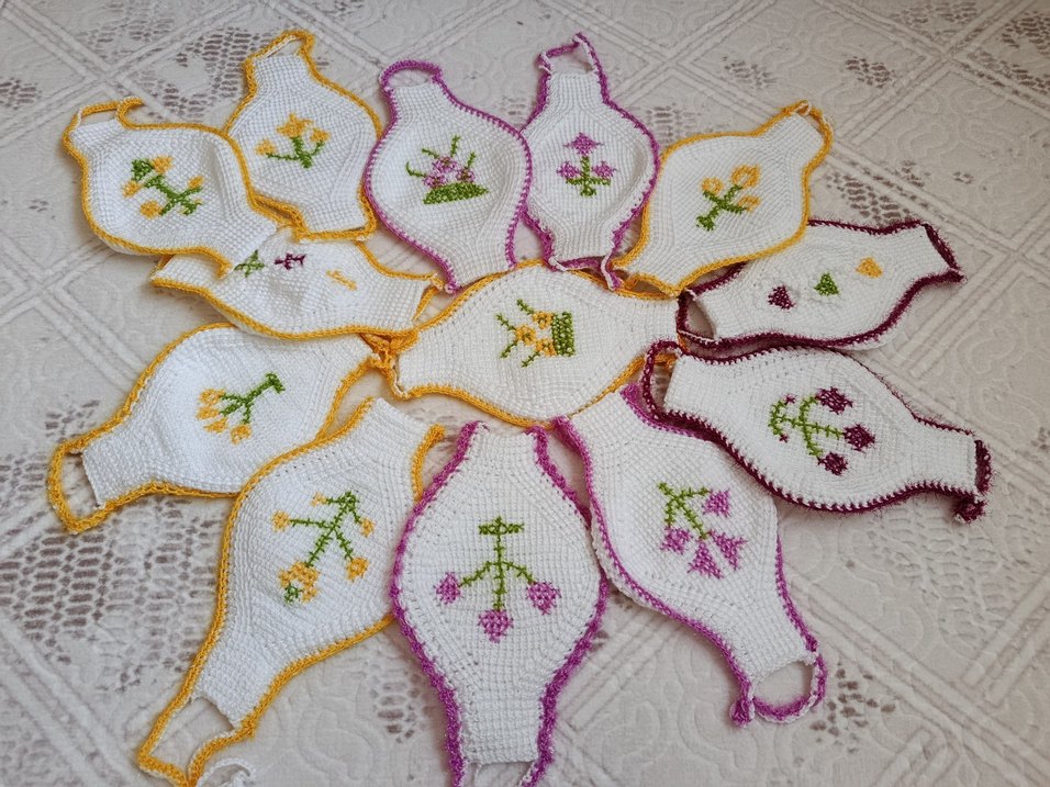 Beyaz Nakışlı el işi Banyo Süngeri - Görsel 3