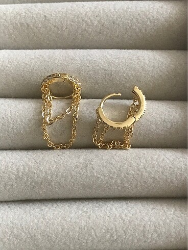 Diğer Zincirli Halka Gold Helix Piercing