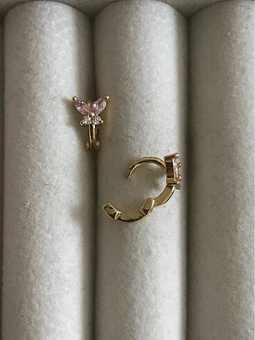 Diğer Pembe Kelebekli Gold Tragus Piercing