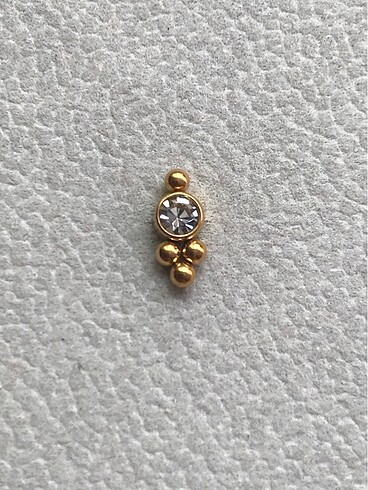 Diğer Zirkon Taşlı Etnik Gold Helix/Tragus Piercing