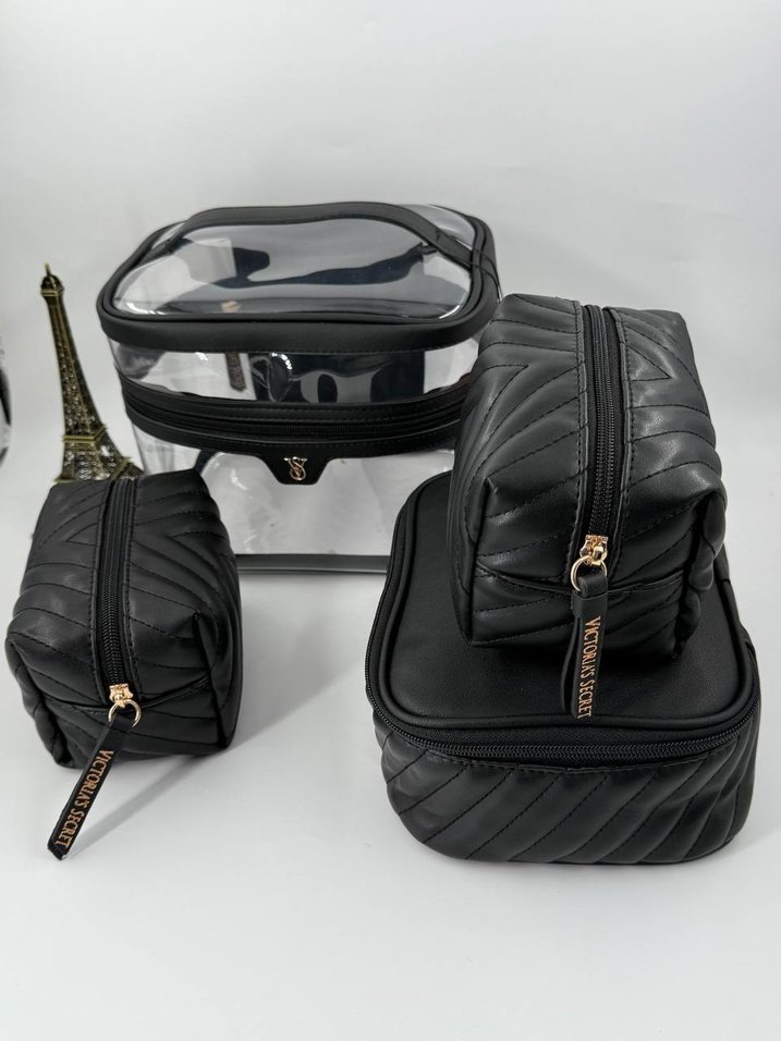 Victoria's Secret Makyaj Çantası Seti - Görsel 3