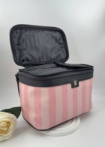 Pembe Çizgili Kadın Makyaj Çantası - Görsel 2