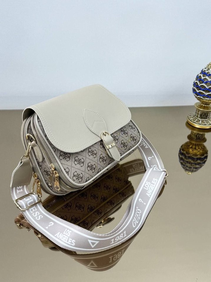 Guess Çanta - Görsel 3