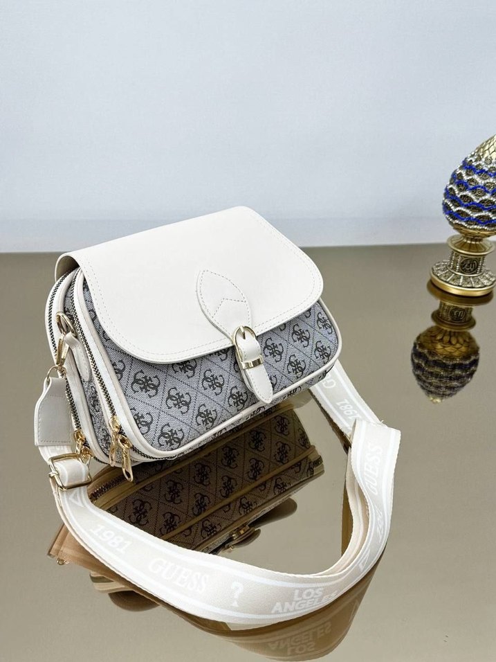 Guess Çanta - Görsel 4