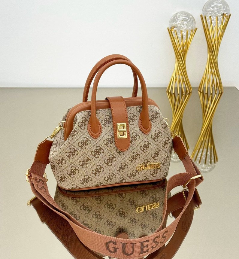 Guess Çanta - Görsel 2