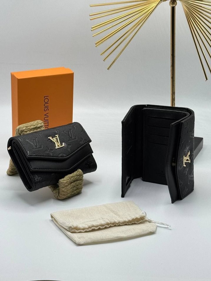 LOUIS VUITTON
GUESS DOUBLE COVER CÜZDAN - Görsel 2